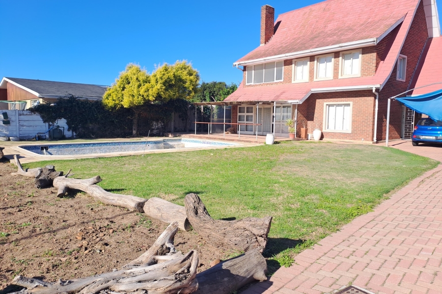 4 Bedroom Property for Sale in Amsterdamhoek Eastern Cape